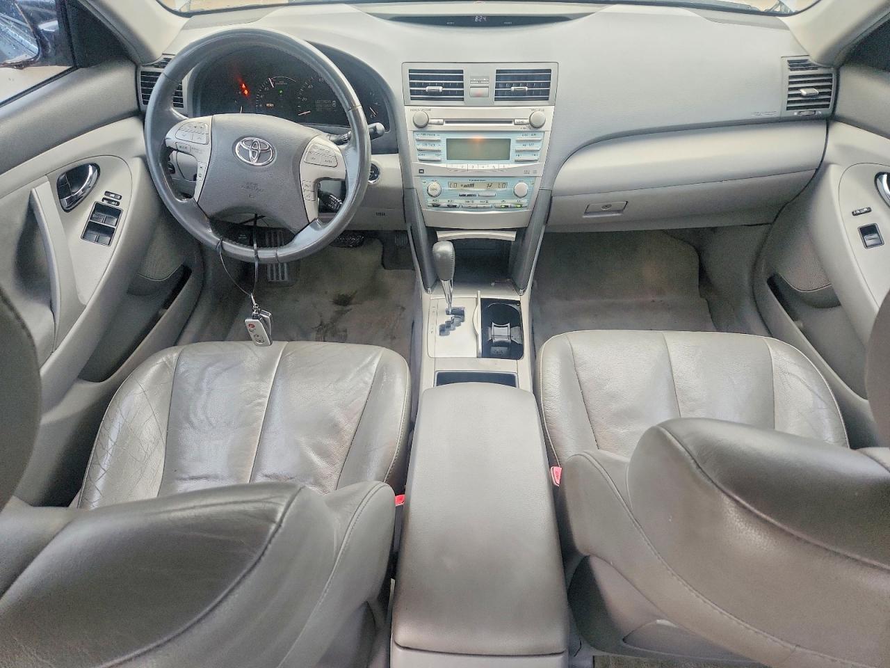 Toyota Camry Hybrid