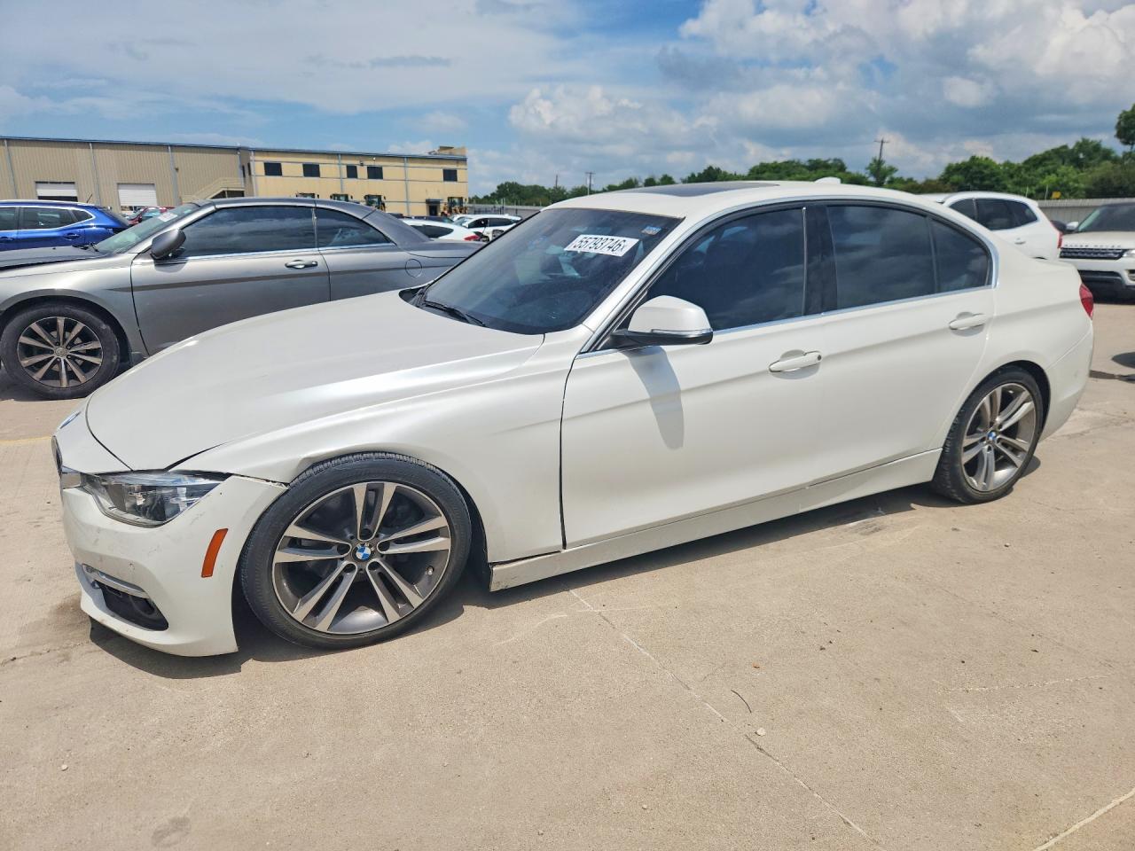 Salvage BMW 3 Series Image