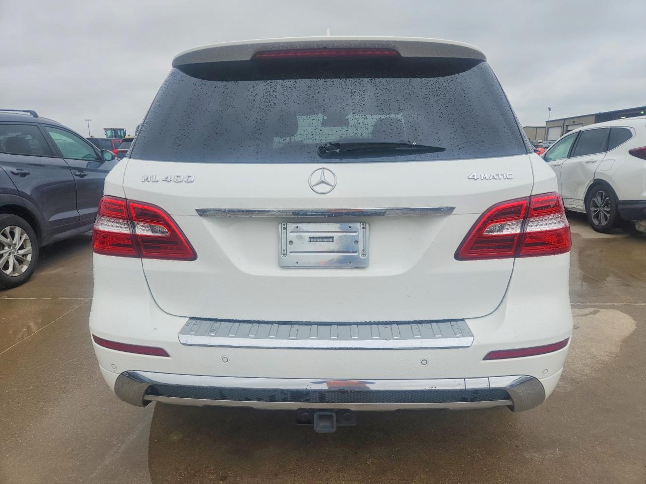 Mercedes-Benz M-Class 400 4matic