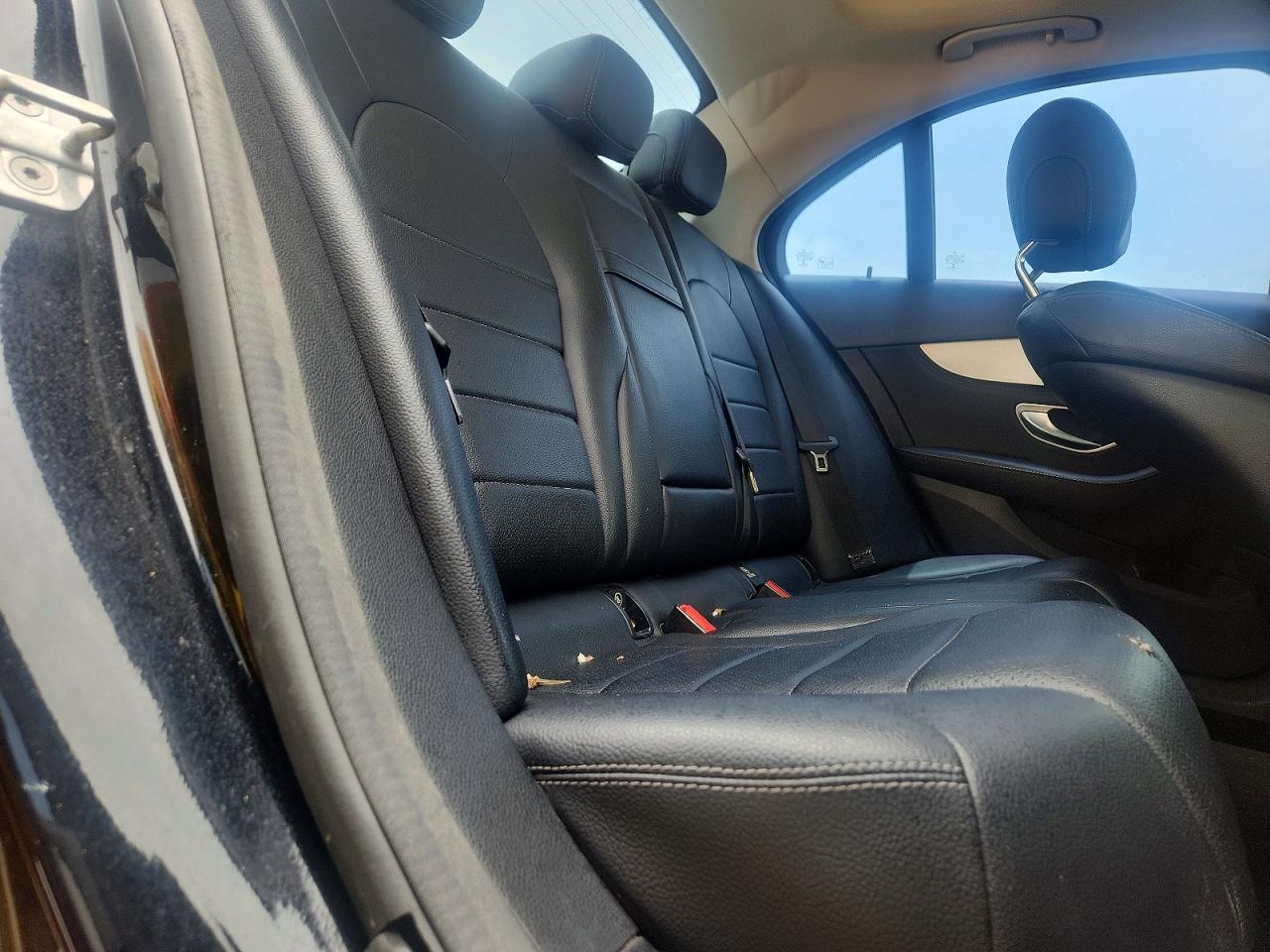 Mercedes-Benz C-Class 300