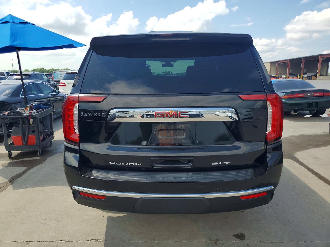 GMC Yukon C1500 Slt