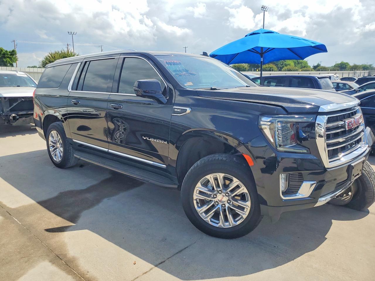 GMC Yukon C1500 Slt