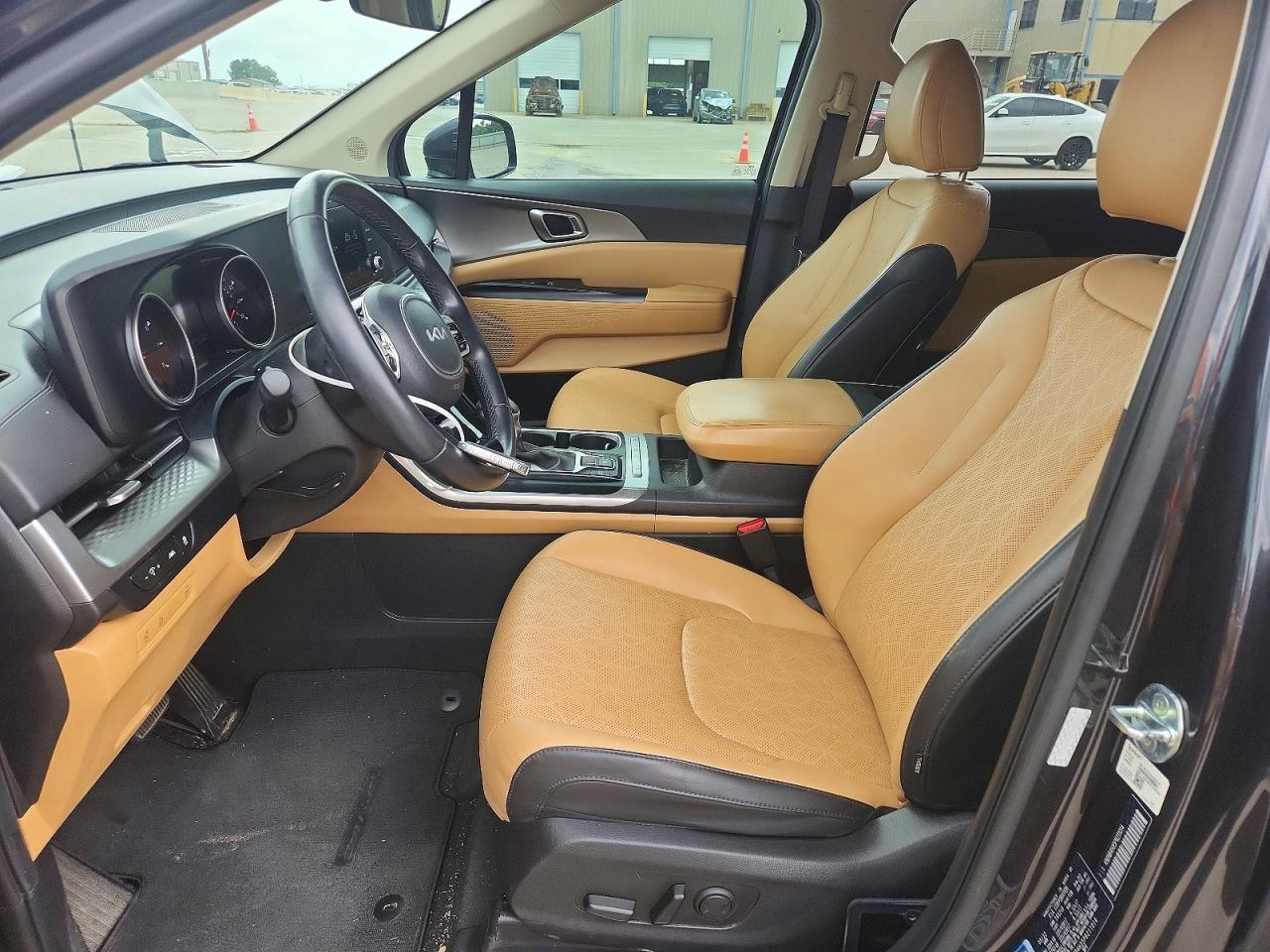 Kia Carnival Lx