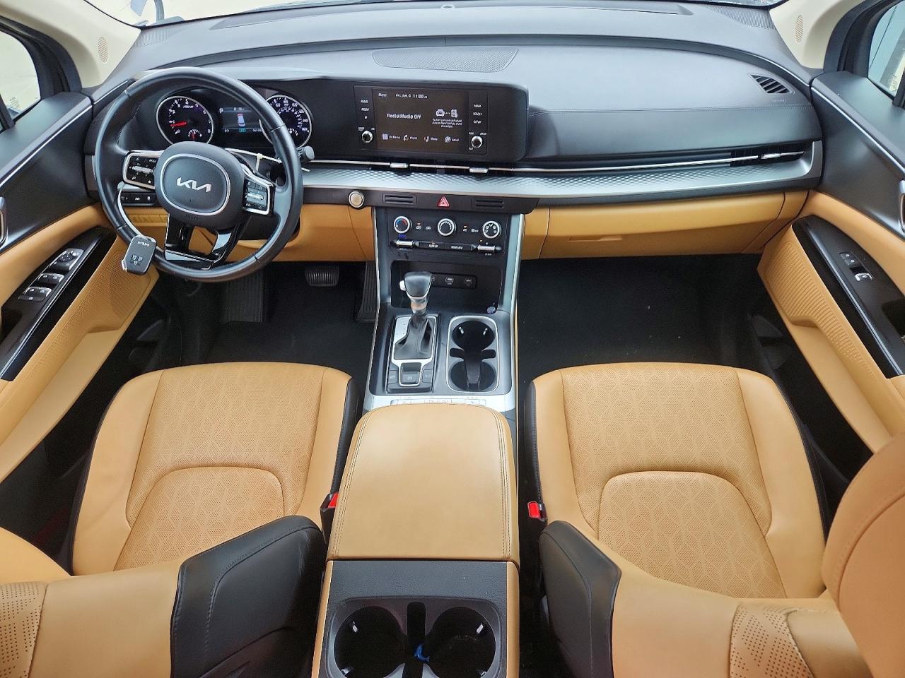 Kia Carnival Lx