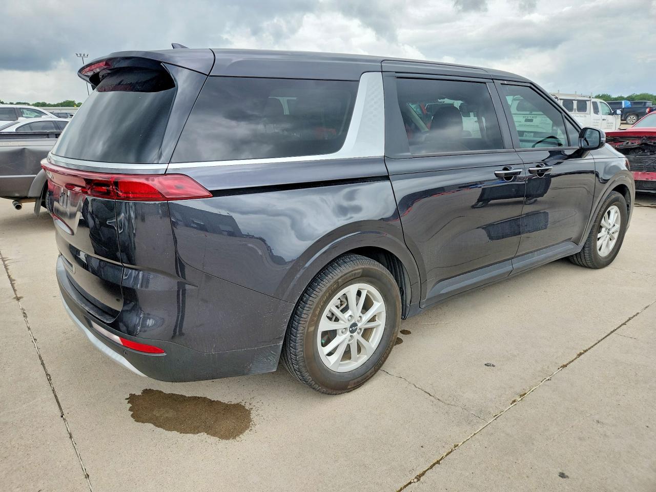 Kia Carnival Lx