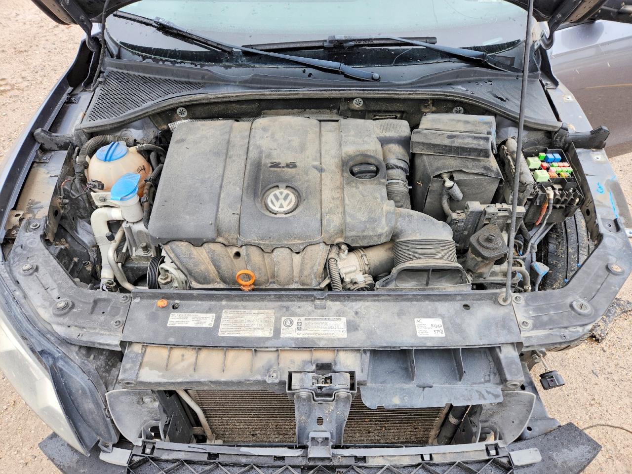 Volkswagen Passat S