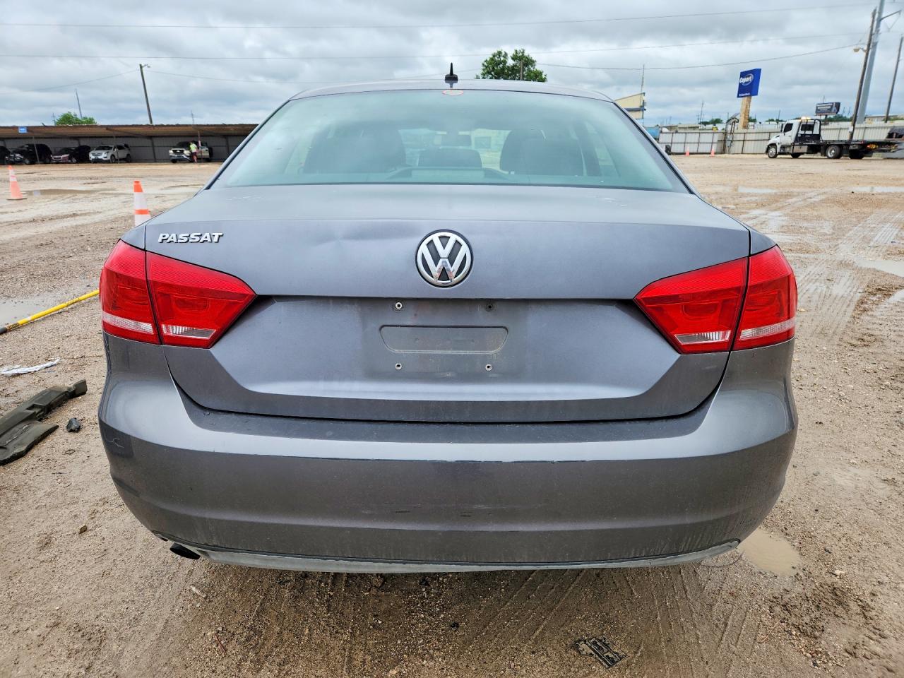 Volkswagen Passat S
