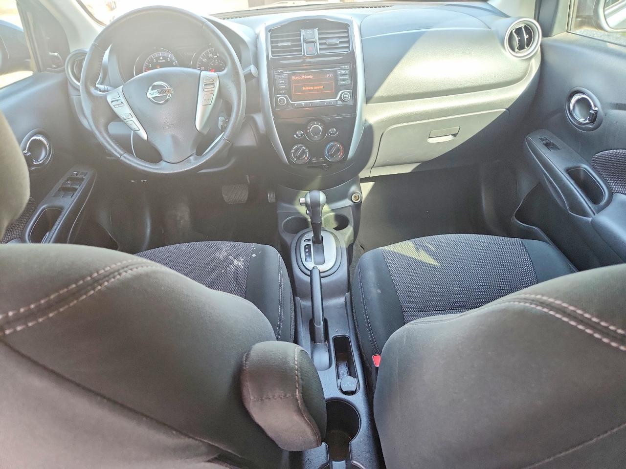 Nissan Versa