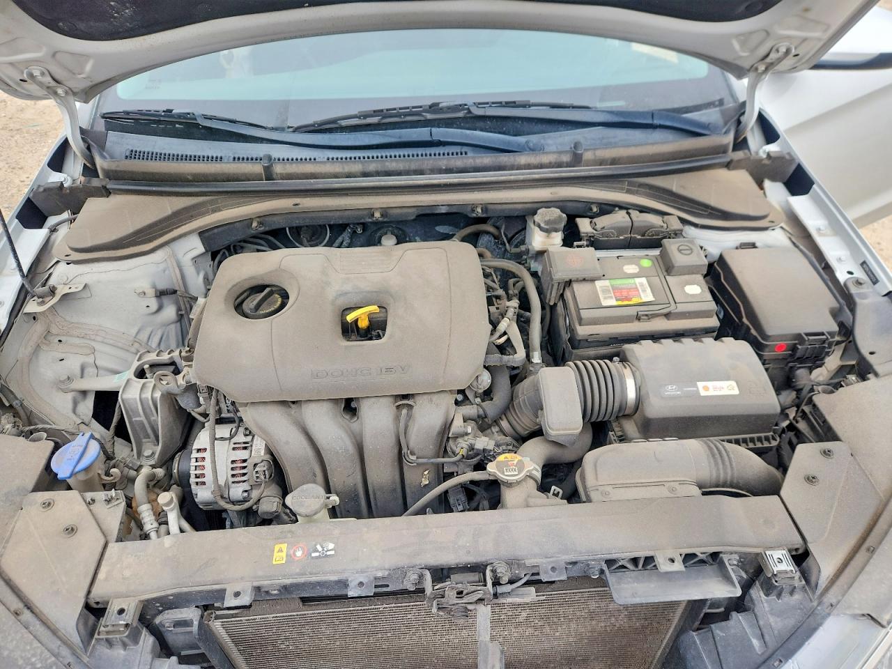 Hyundai ELANTRA Sel