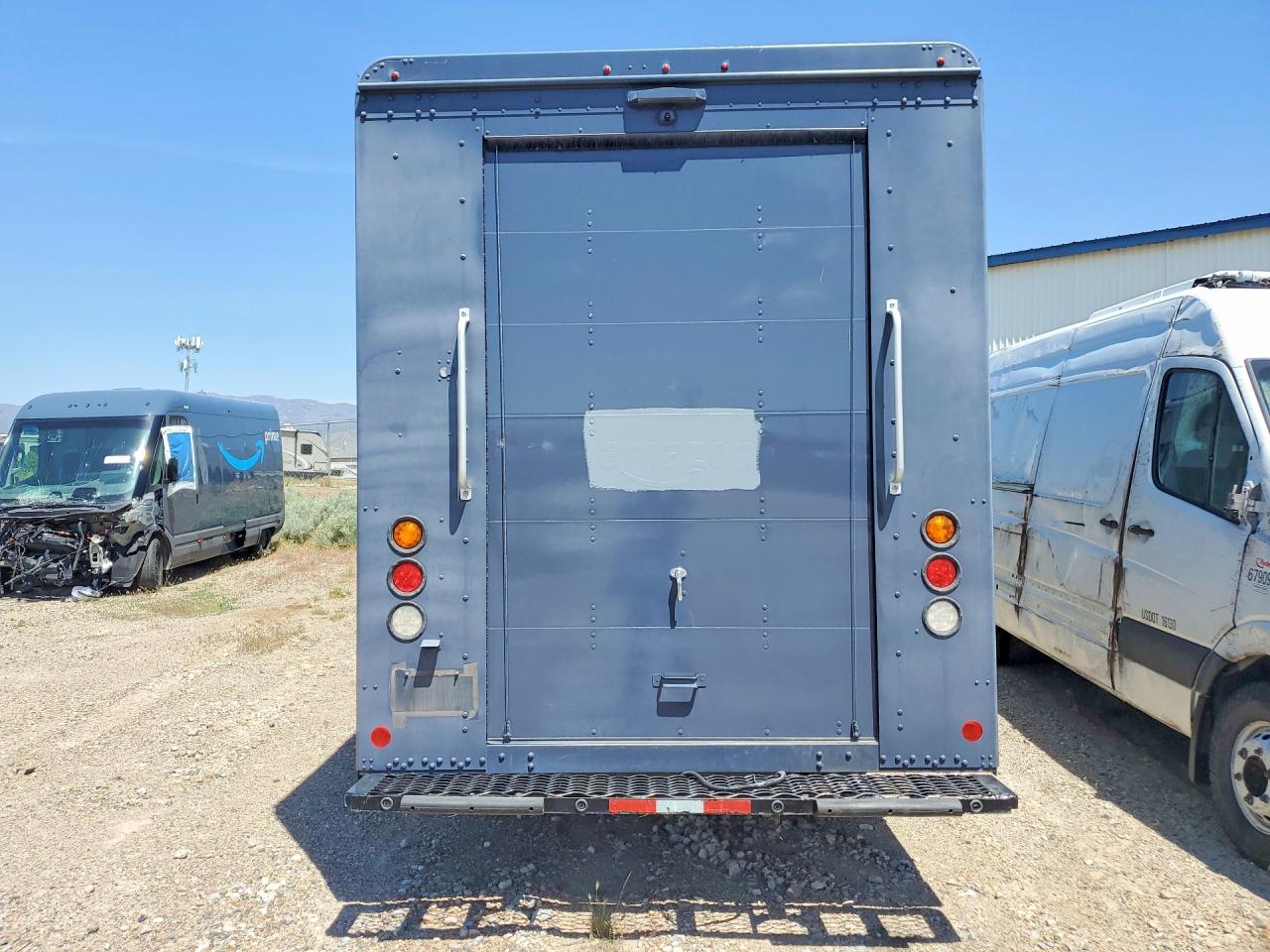 Freightliner Chassis M Line Walk-in Van