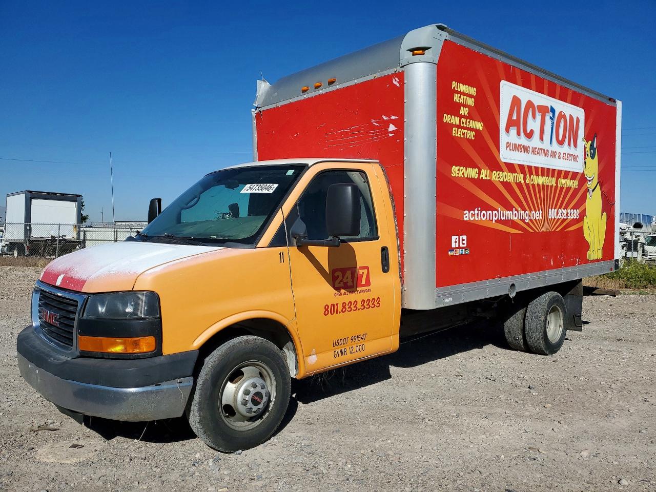 Salvage GMC Savana Image
