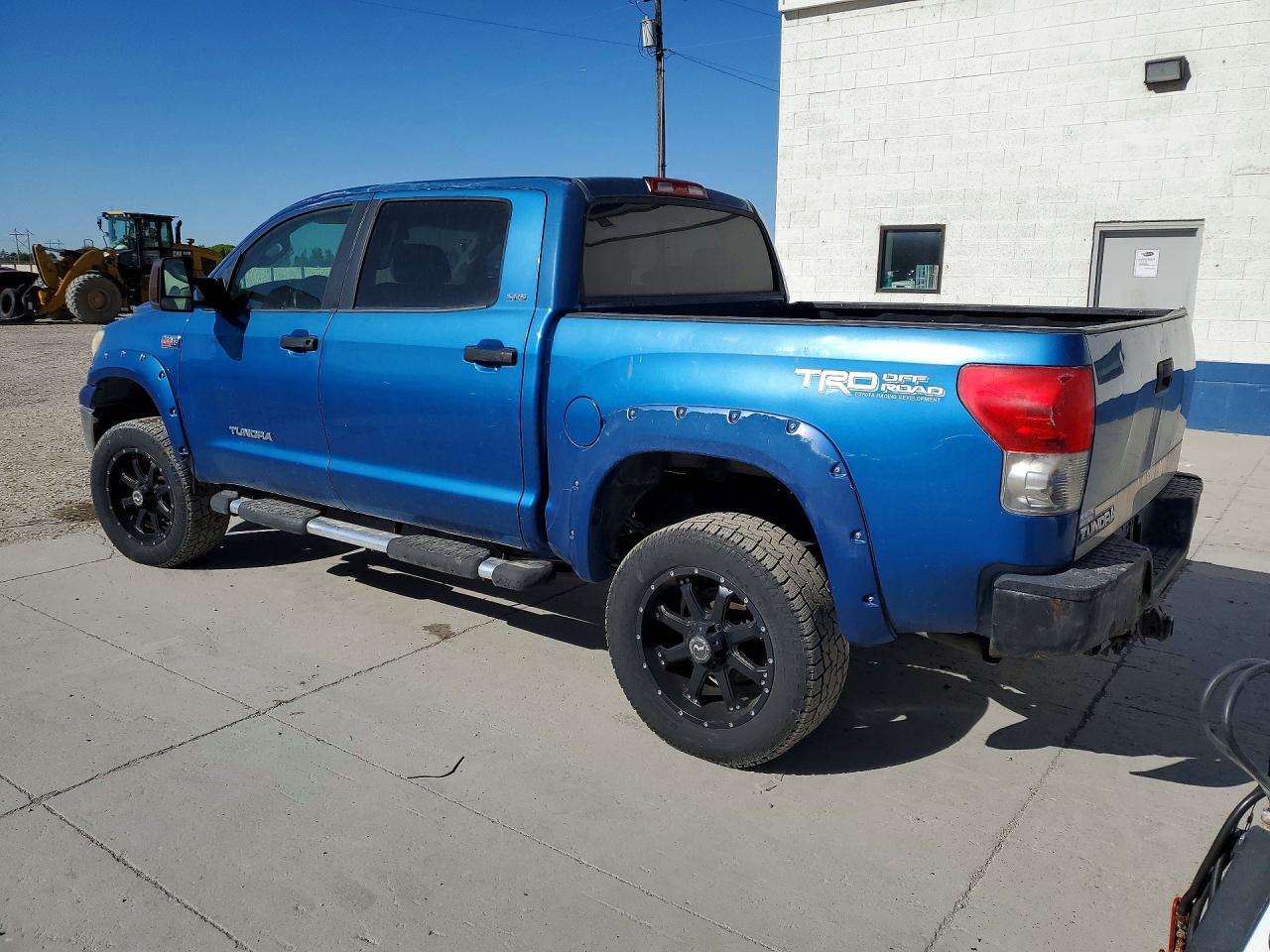 Toyota Tundra Crewmax Sr5