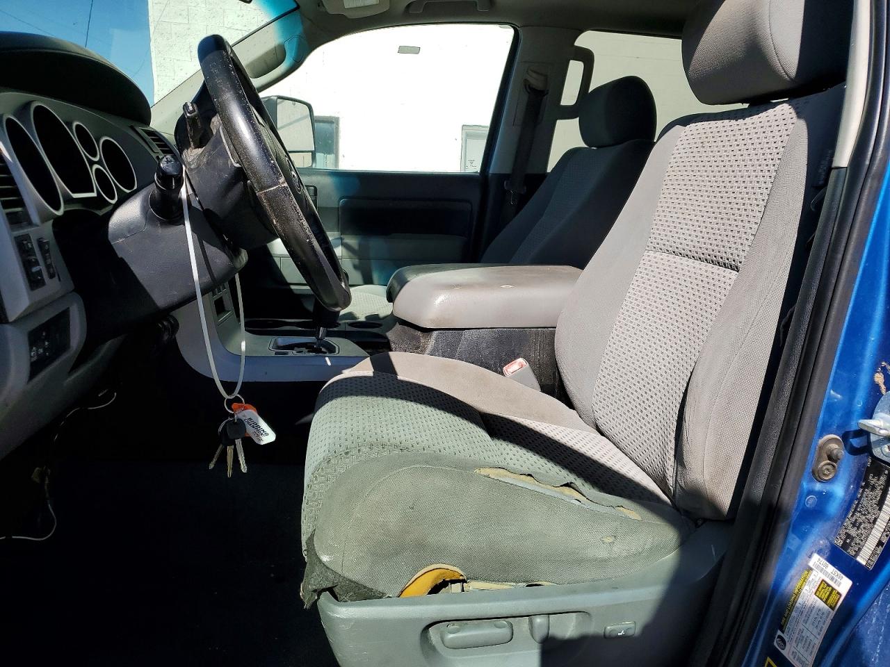 Toyota Tundra Crewmax Sr5