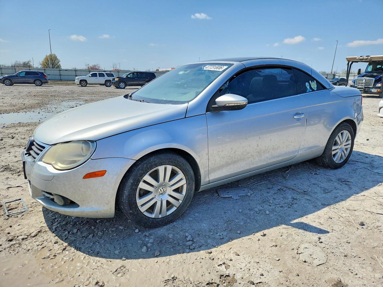 Salvage Volkswagen Eos Image