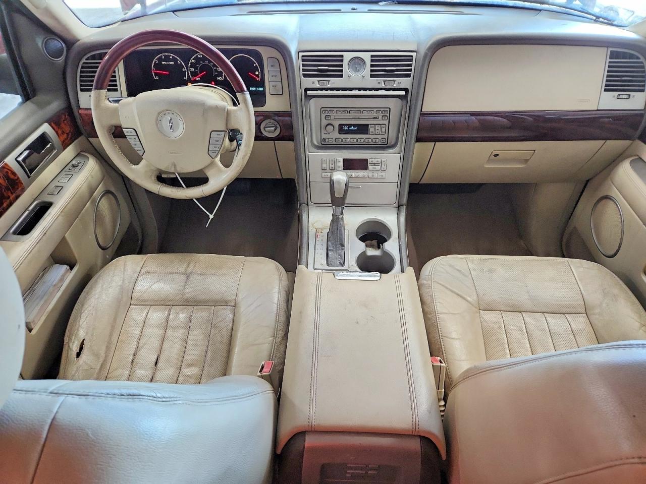 Lincoln Navigator
