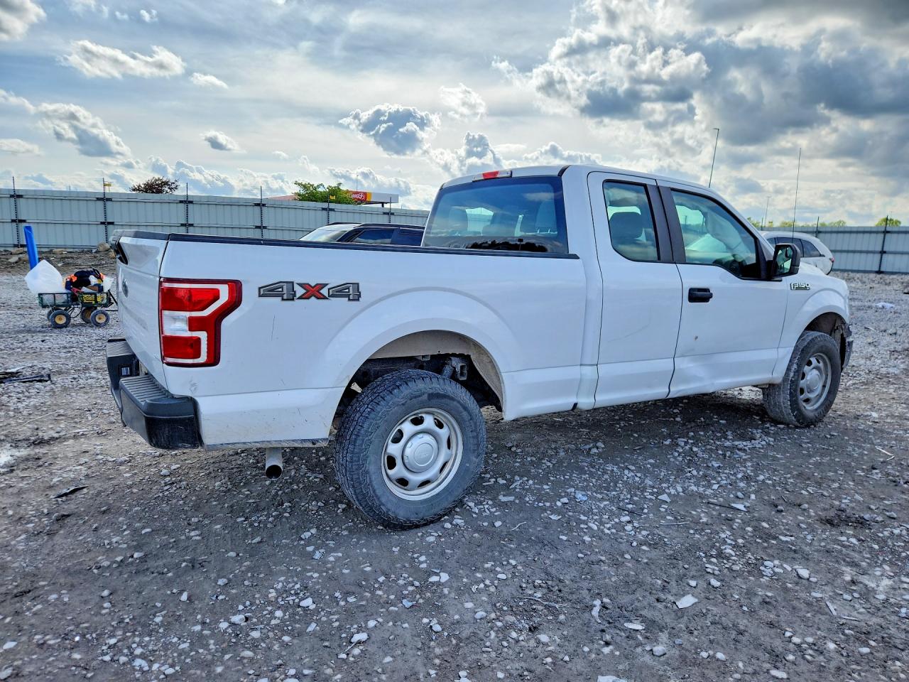 Ford F-150 Super Cab