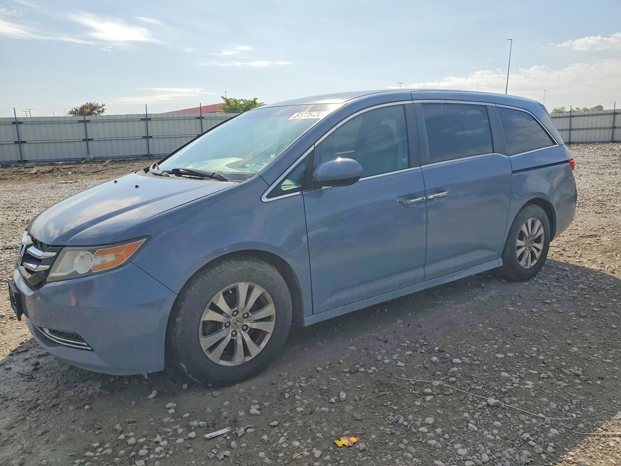 Salvage Honda Odyssey Image
