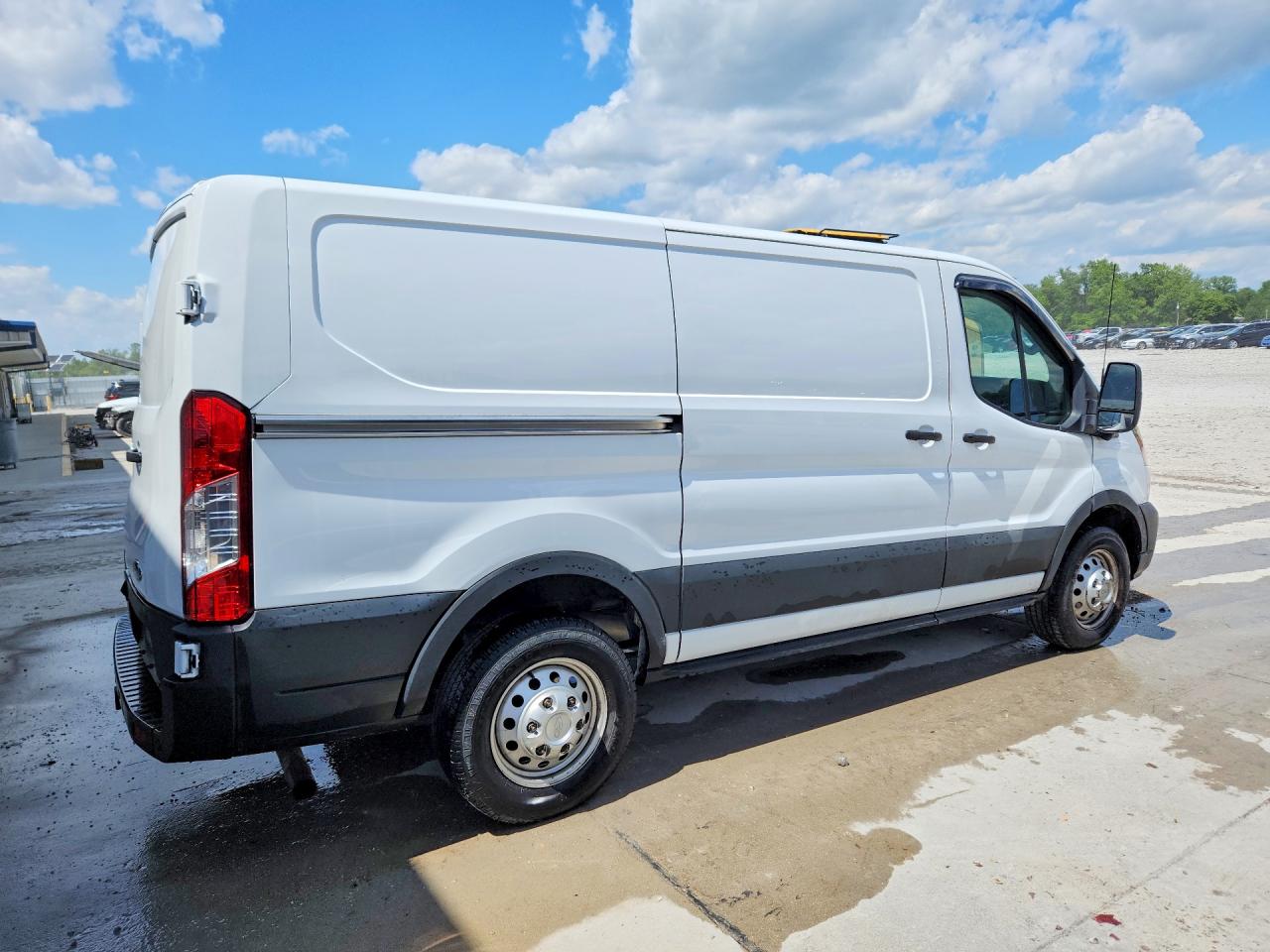 Ford Transit T-150