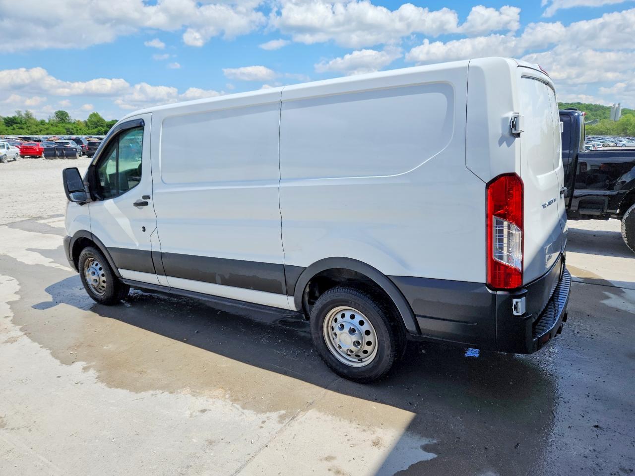 Ford Transit T-150