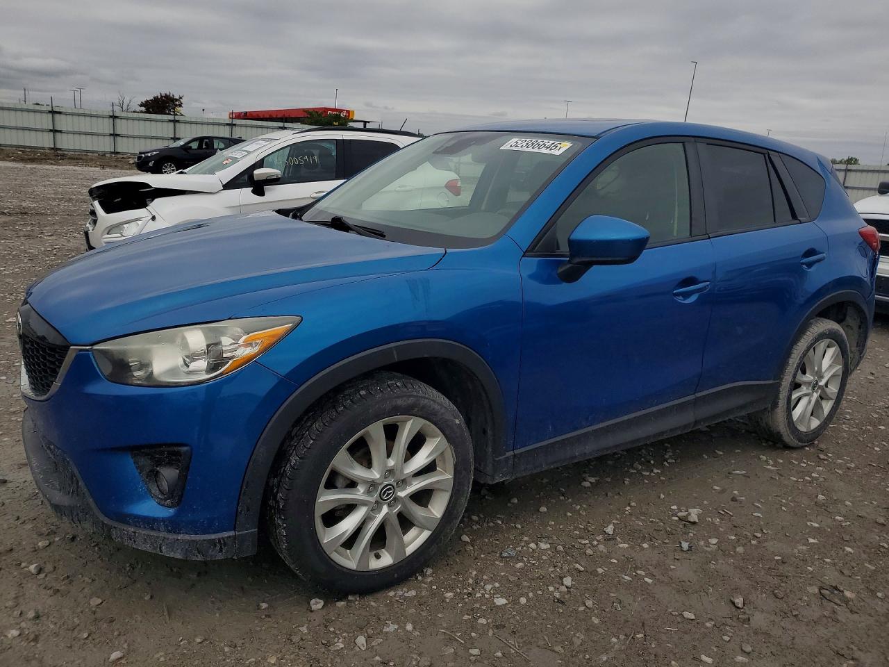 Salvage Mazda Cx Image