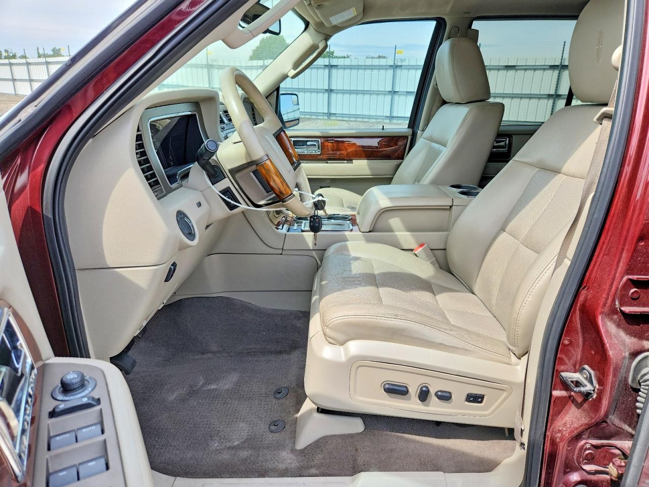 Lincoln Navigator L