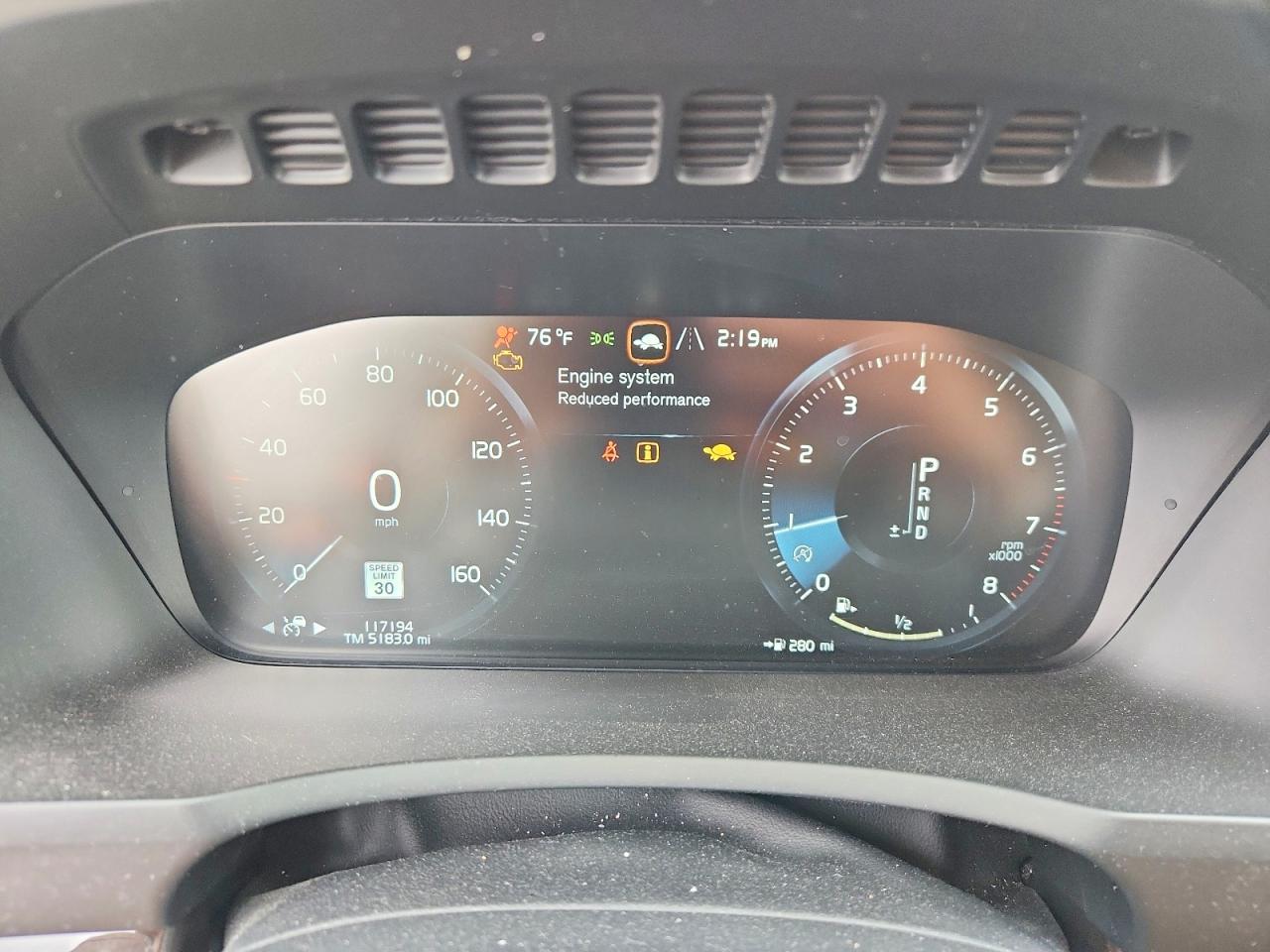 Volvo XC90 T6