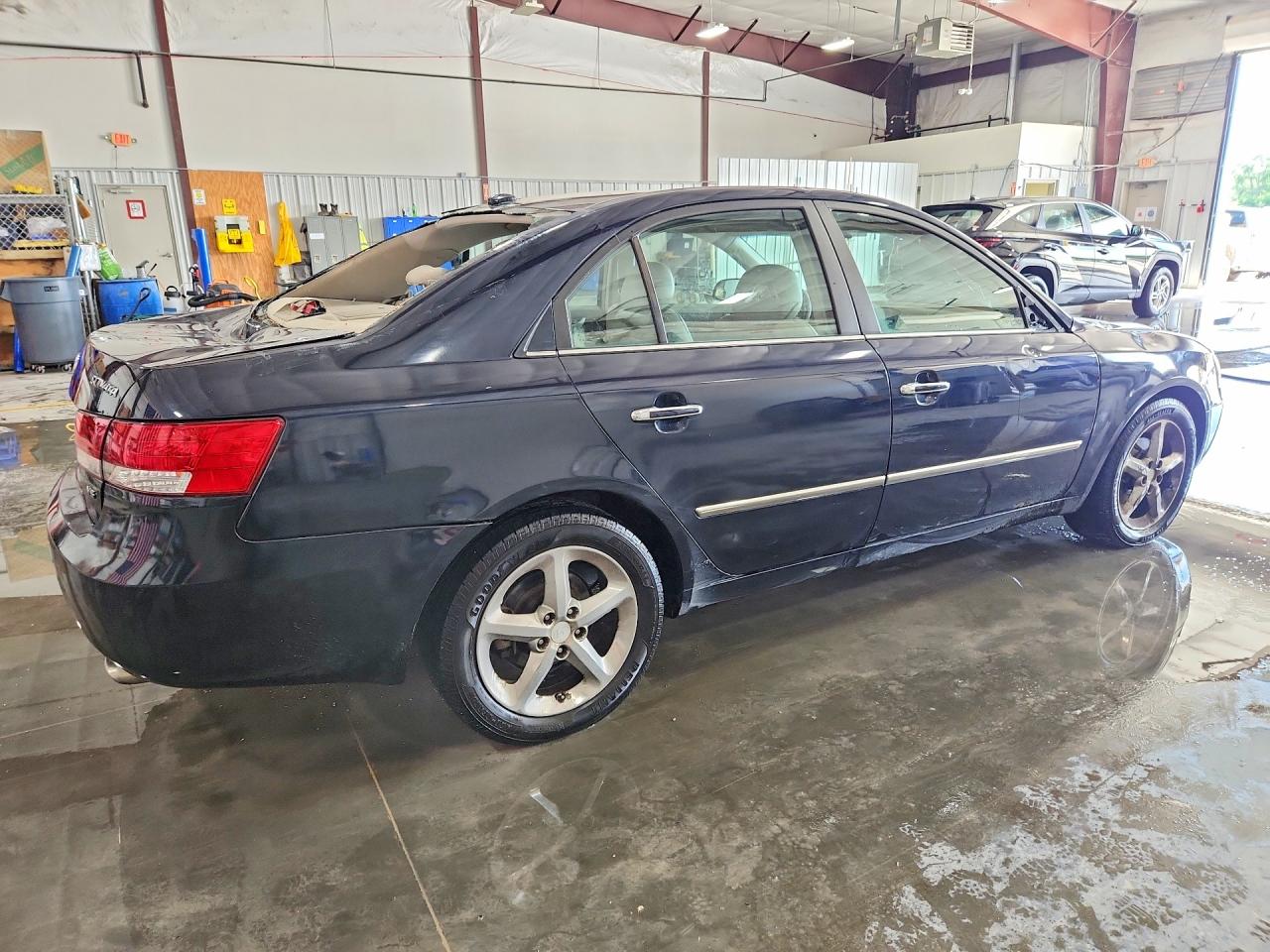 Hyundai SONATA Se V6