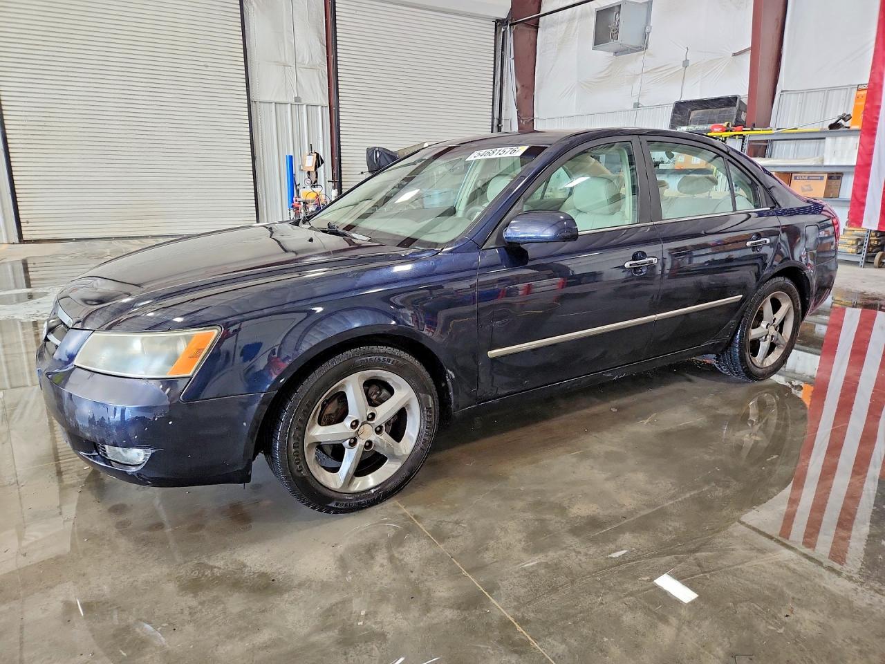 Salvage Hyundai SONATA Image