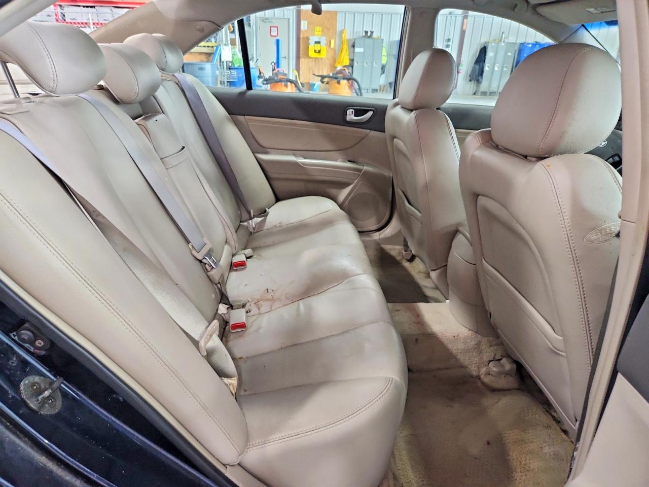 Hyundai SONATA Se V6