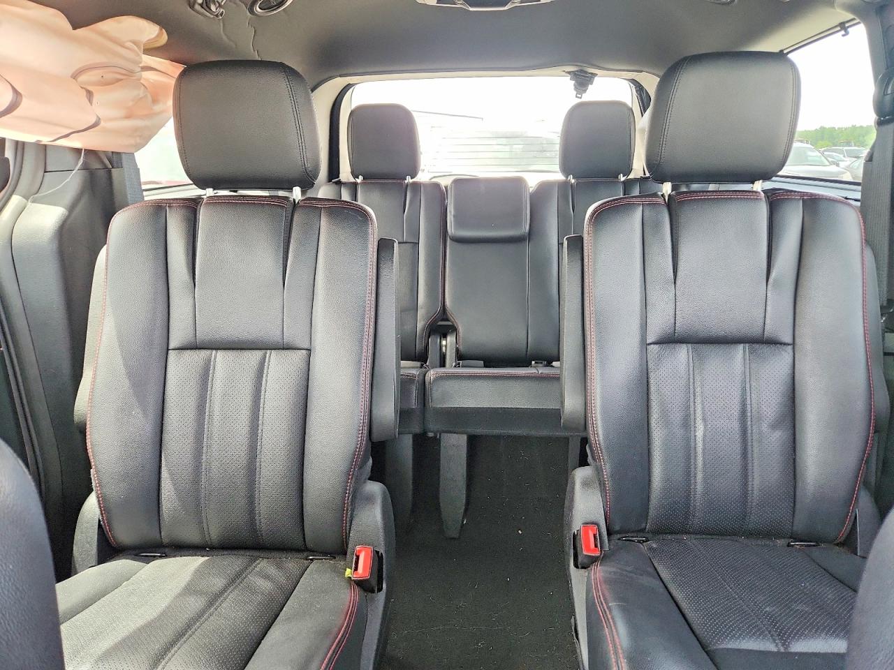 Dodge Caravan