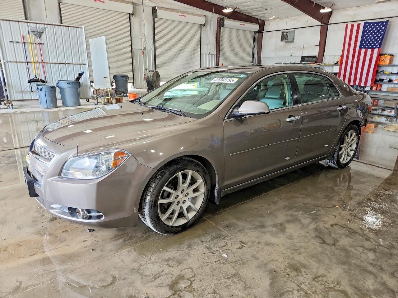 Salvage Chevrolet Malibu Image