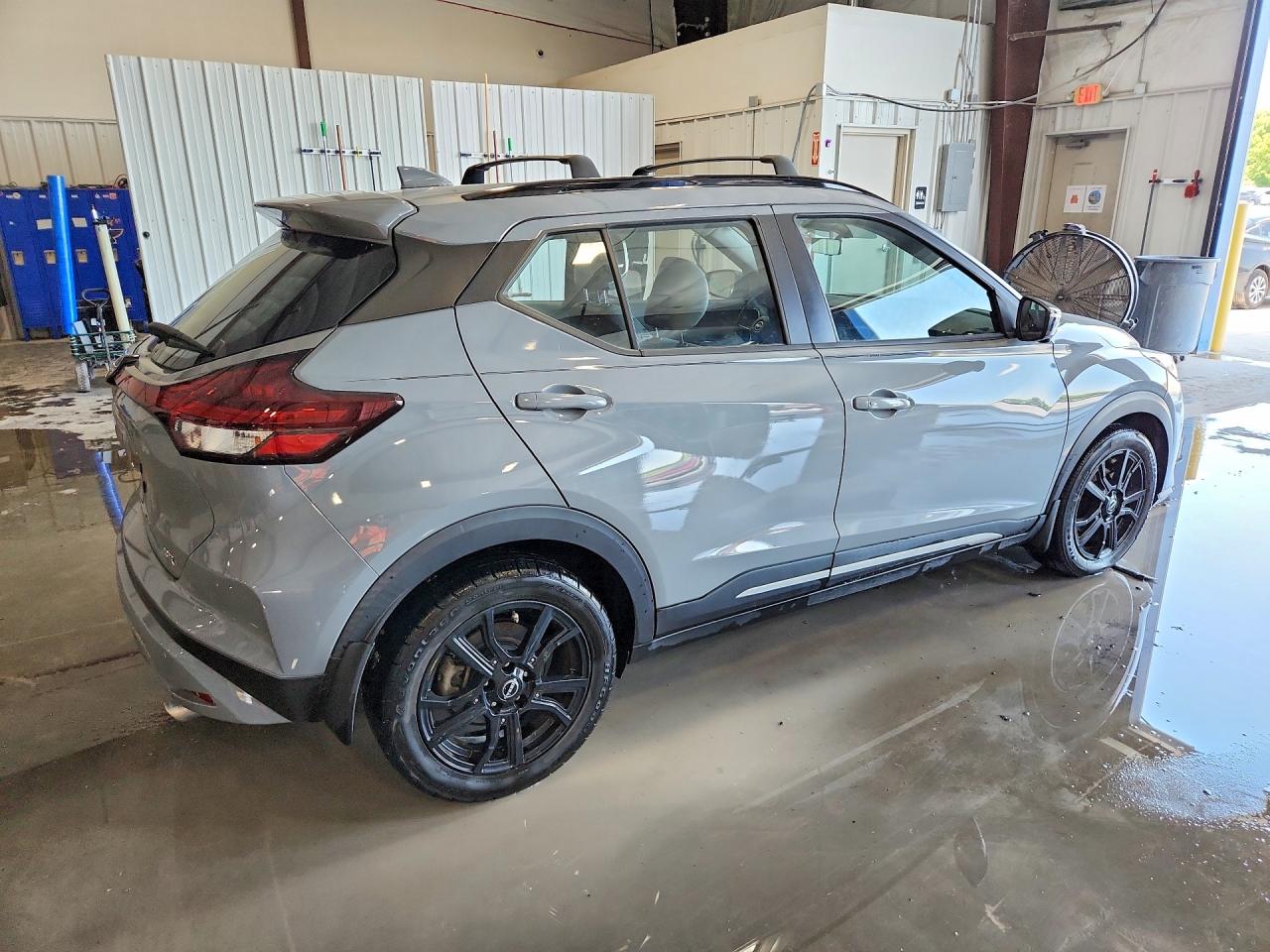 Nissan Kicks Sr