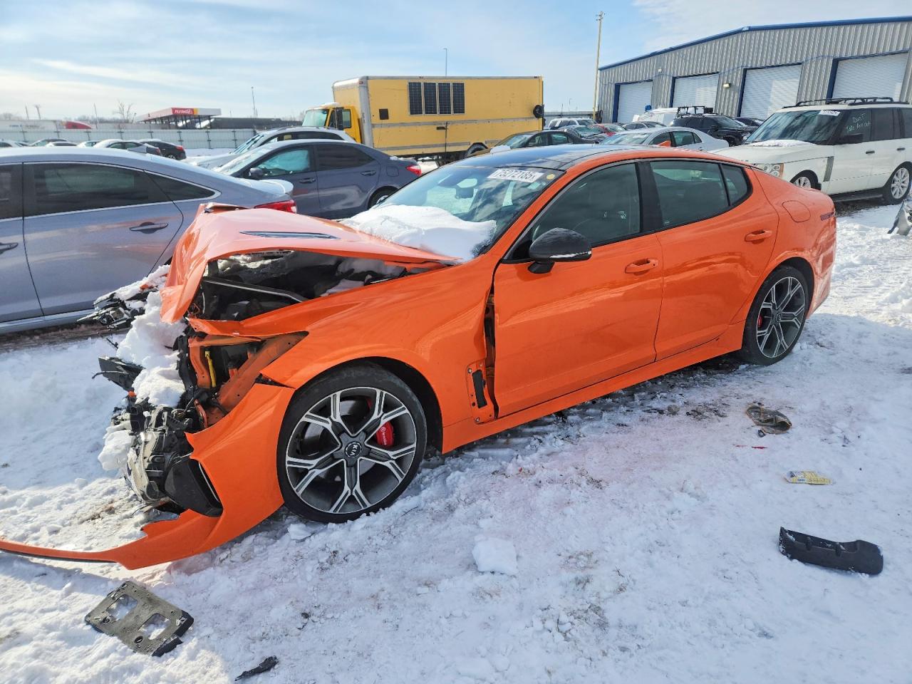 Salvage Kia Stinger Image