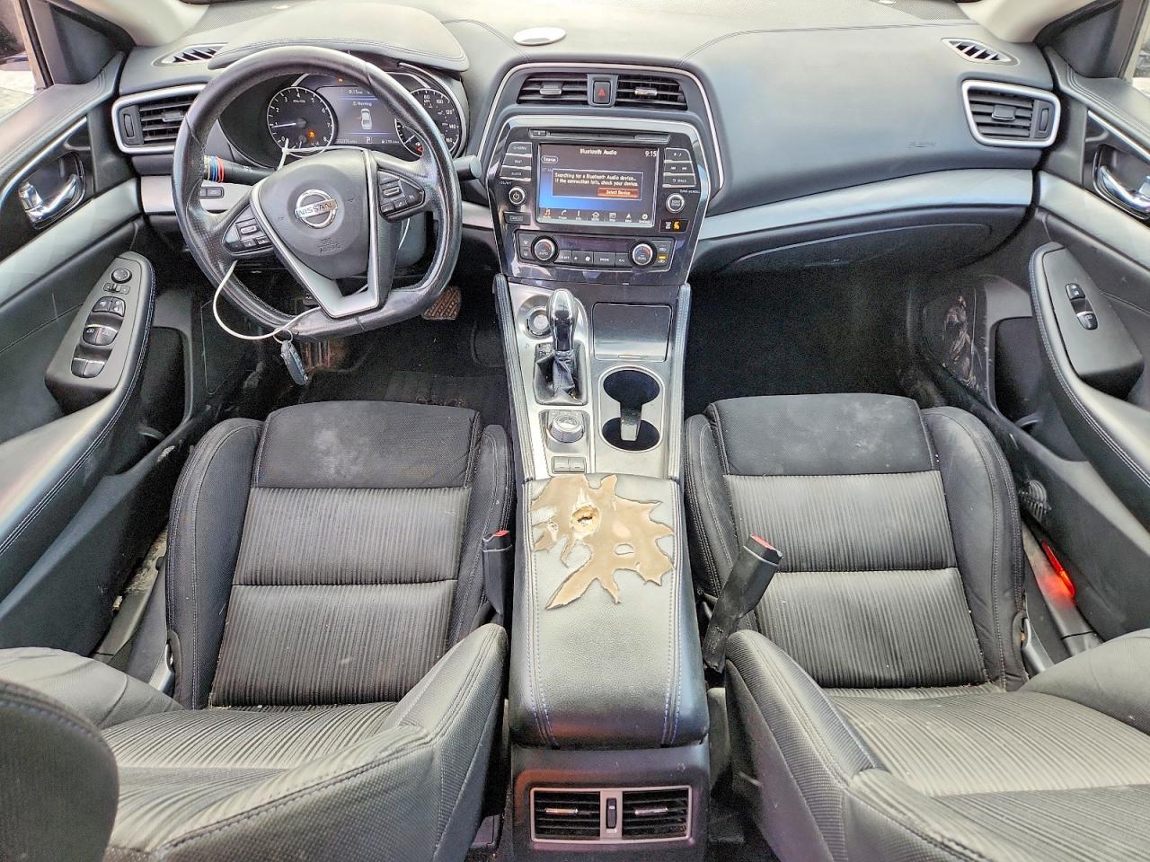 Nissan Maxima 3.5s