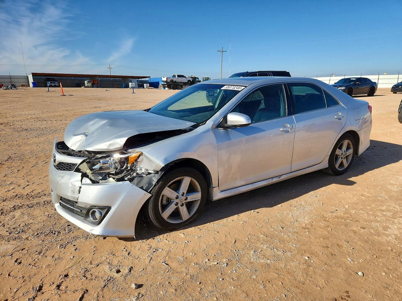 Salvage Toyota Camry Image