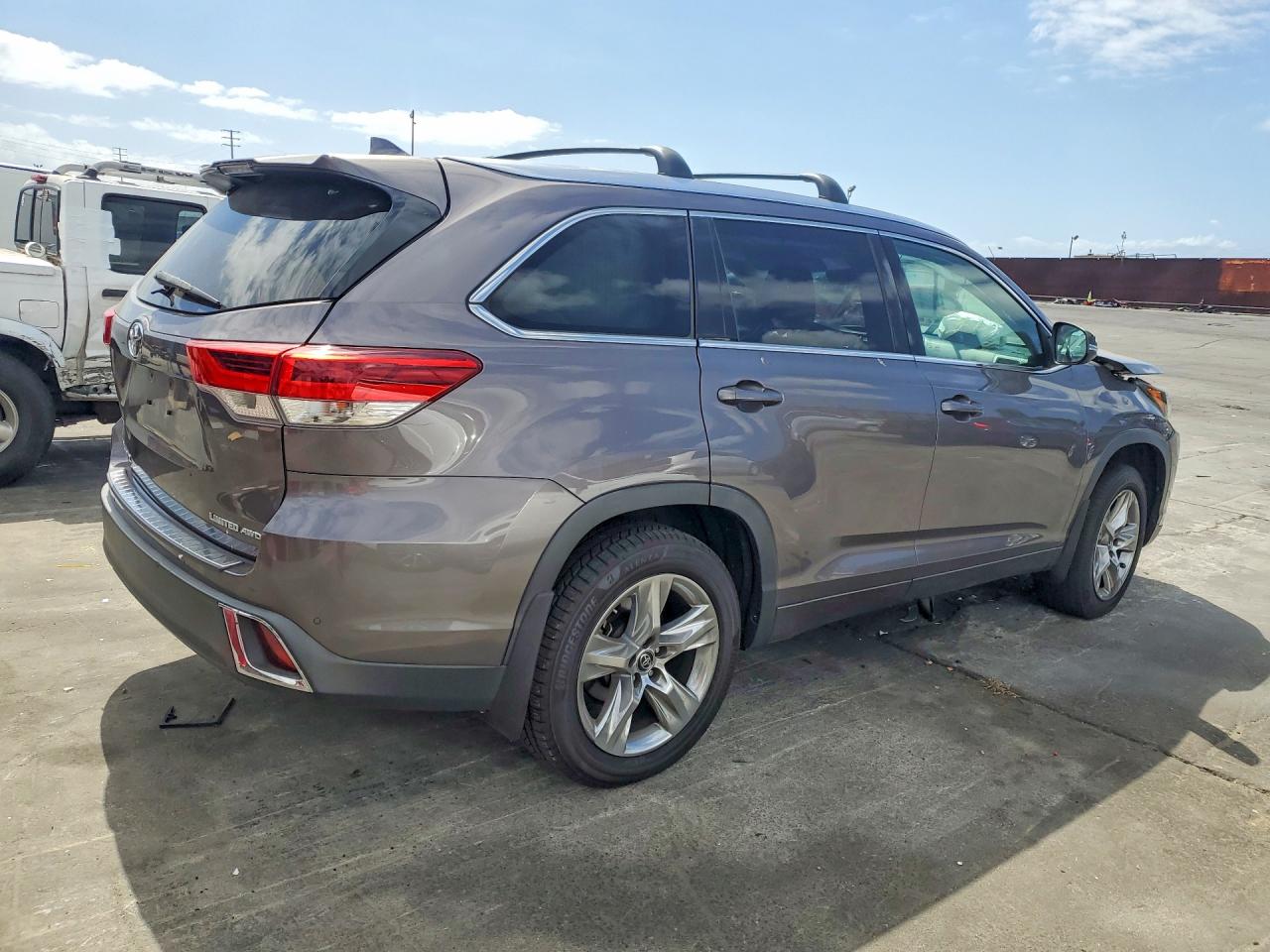 Toyota Highlander Limited