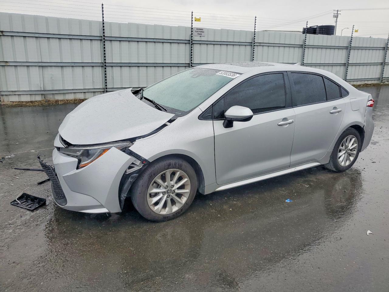 Salvage Toyota Corolla Image