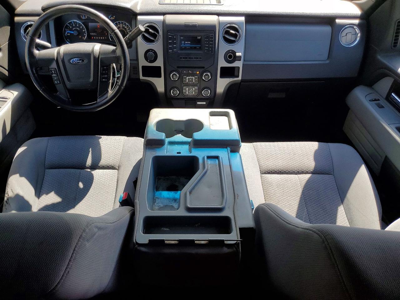 Ford F-150 Super Cab