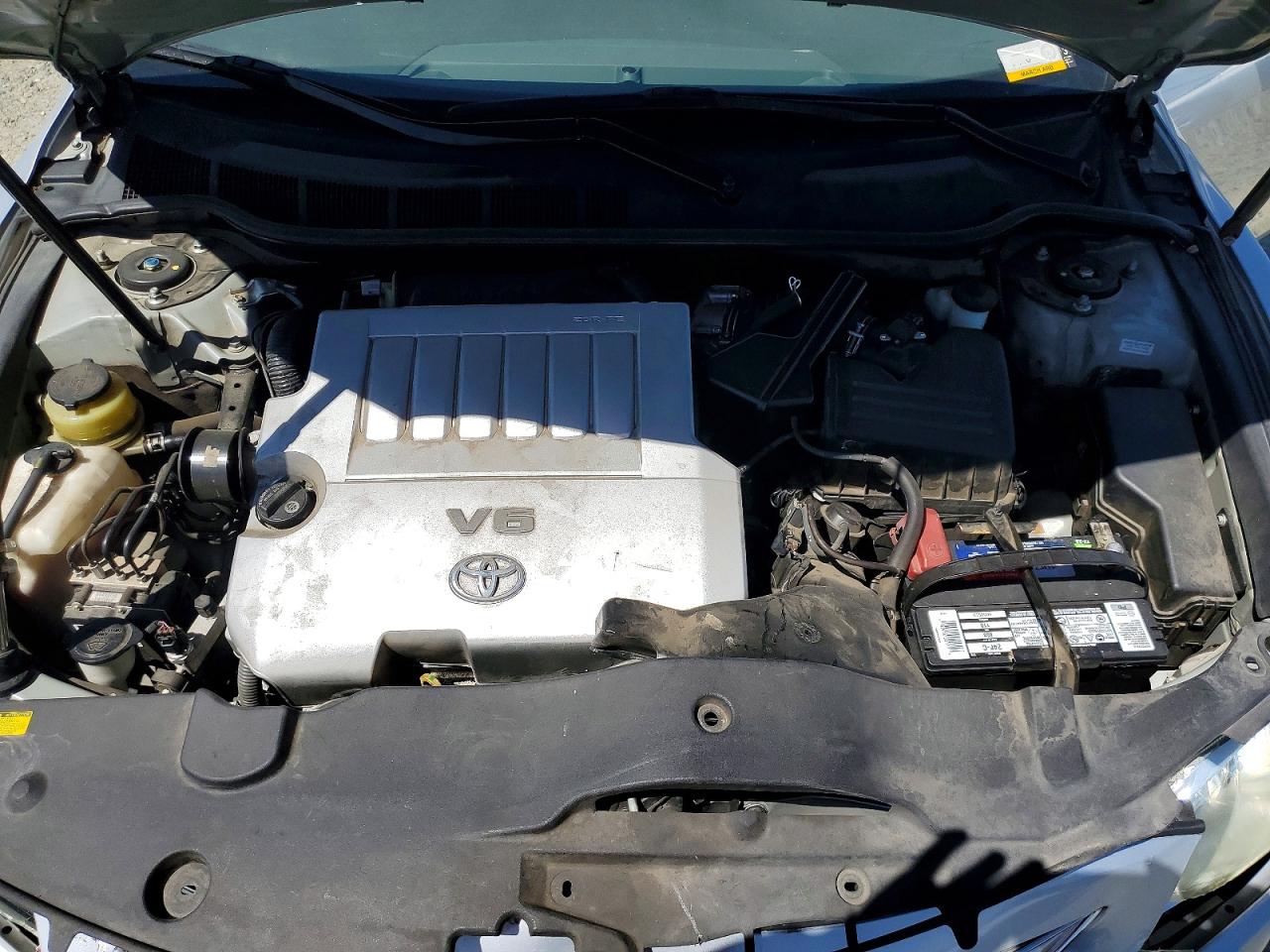 Toyota Camry Xle V6