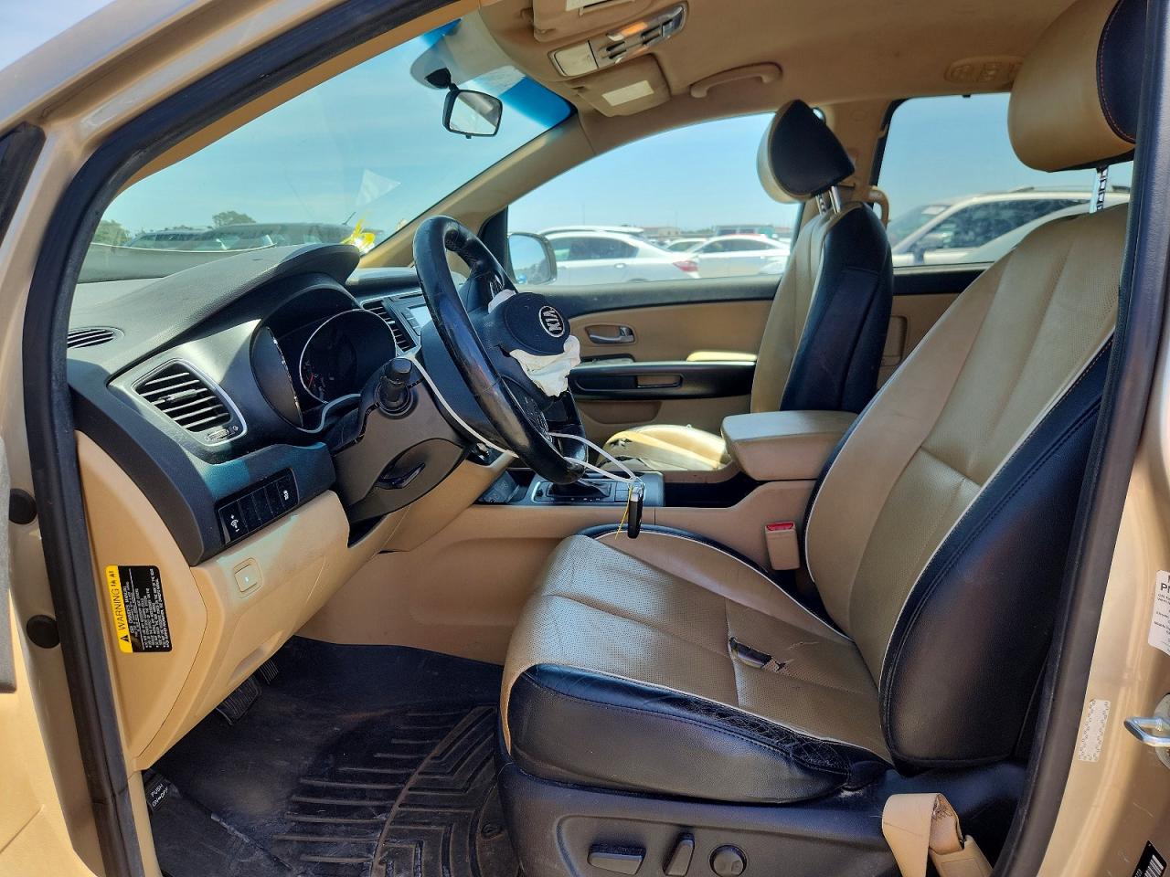 Kia Sedona Lx