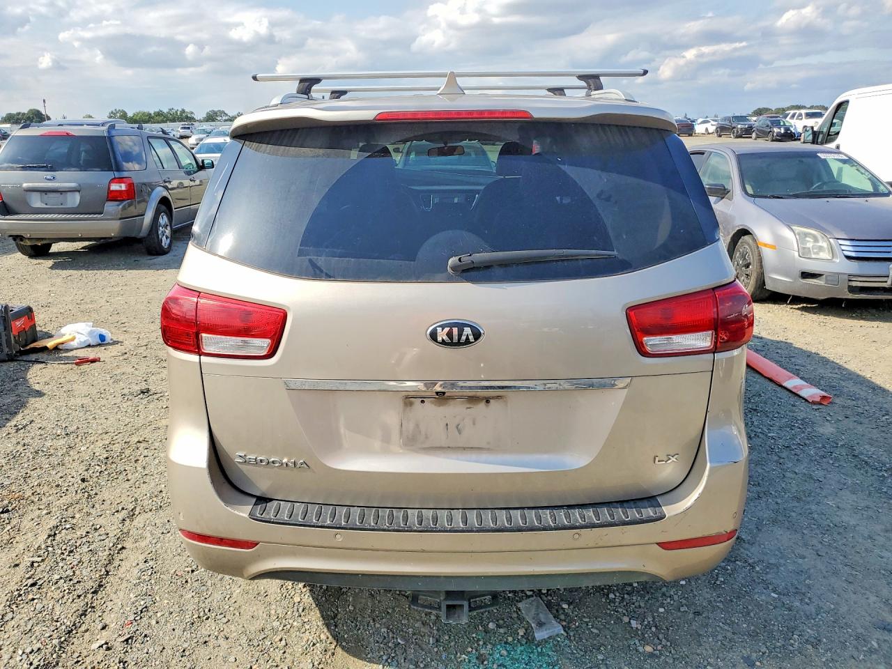 Kia Sedona Lx