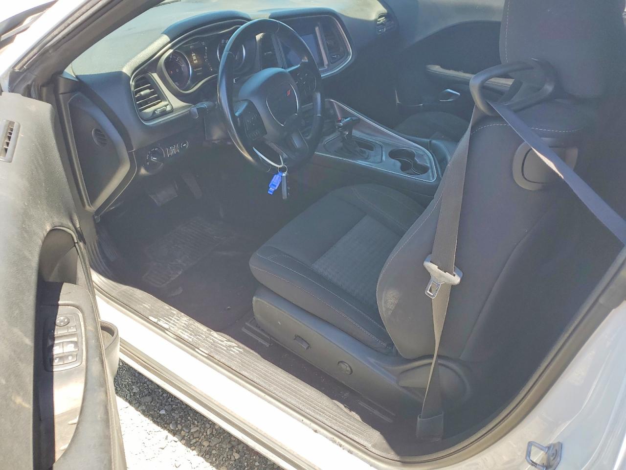 Dodge Challenger Sxt