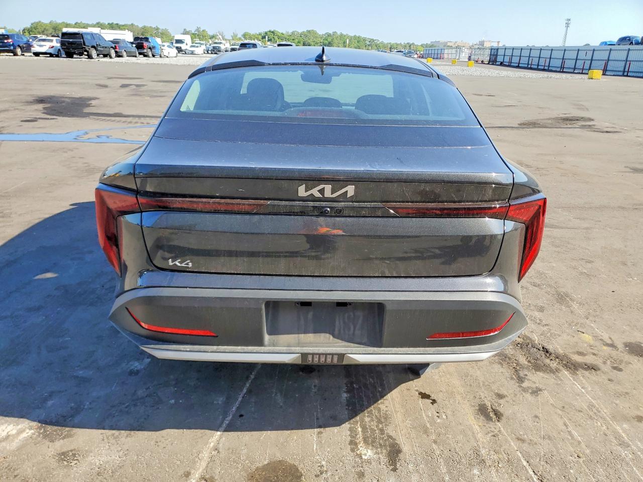 Kia K4 Lxs