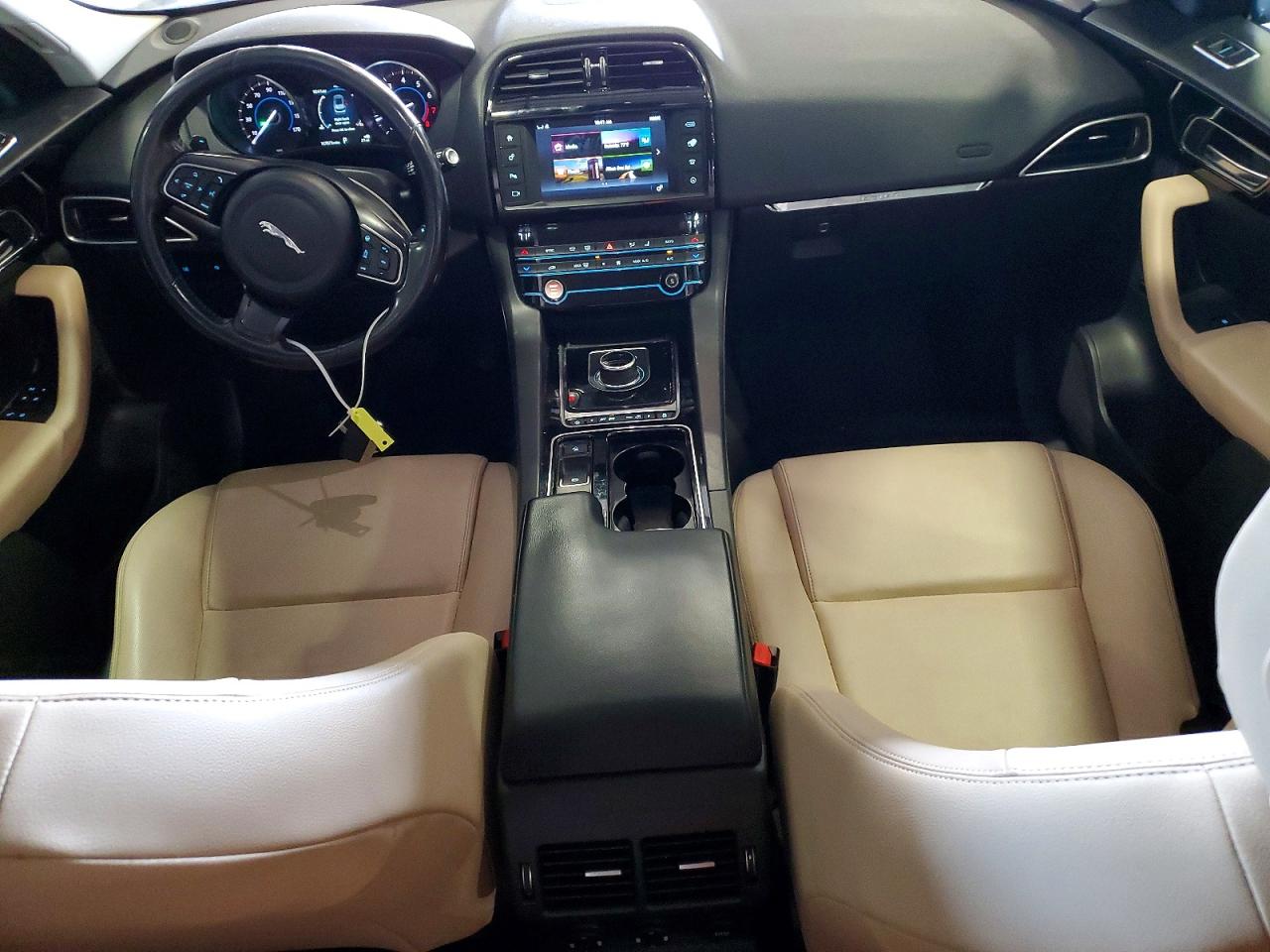 Jaguar F-PACE Premium