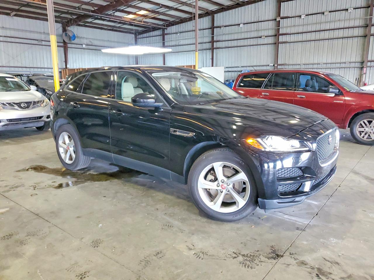 Jaguar F-PACE Premium