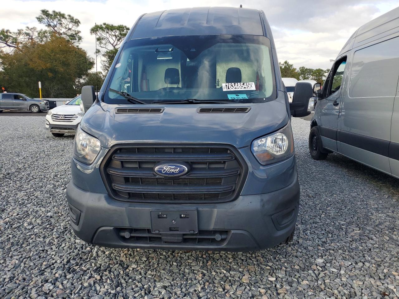 Ford Transit T-250