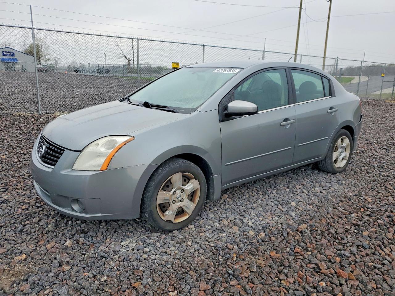 Salvage Nissan Sentra Image
