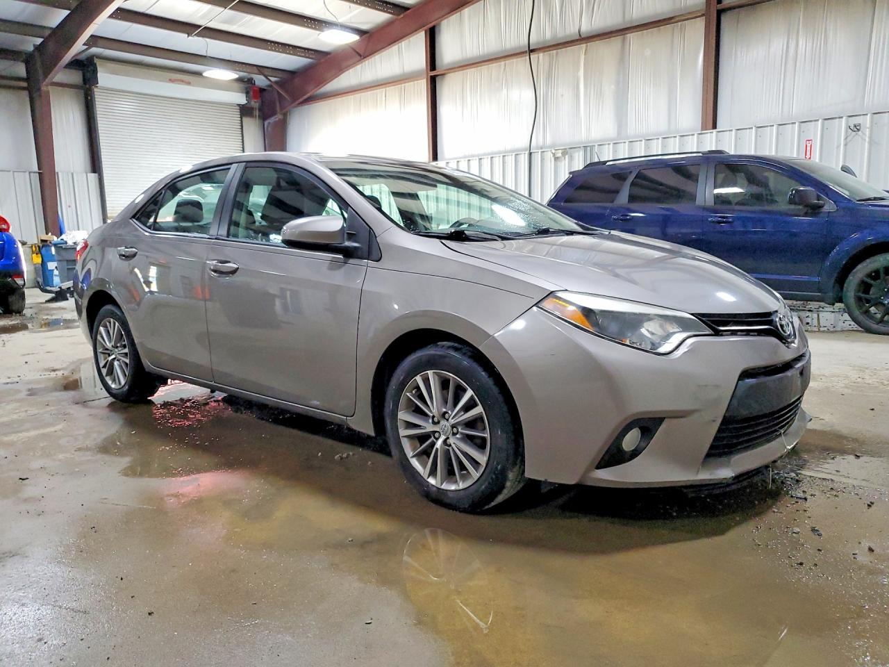 Toyota Corolla Le Premium