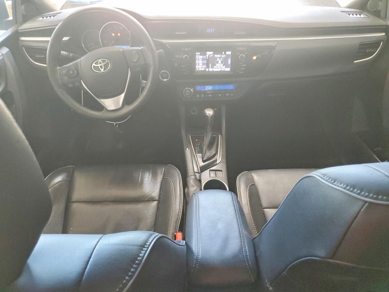 Toyota Corolla Le Premium