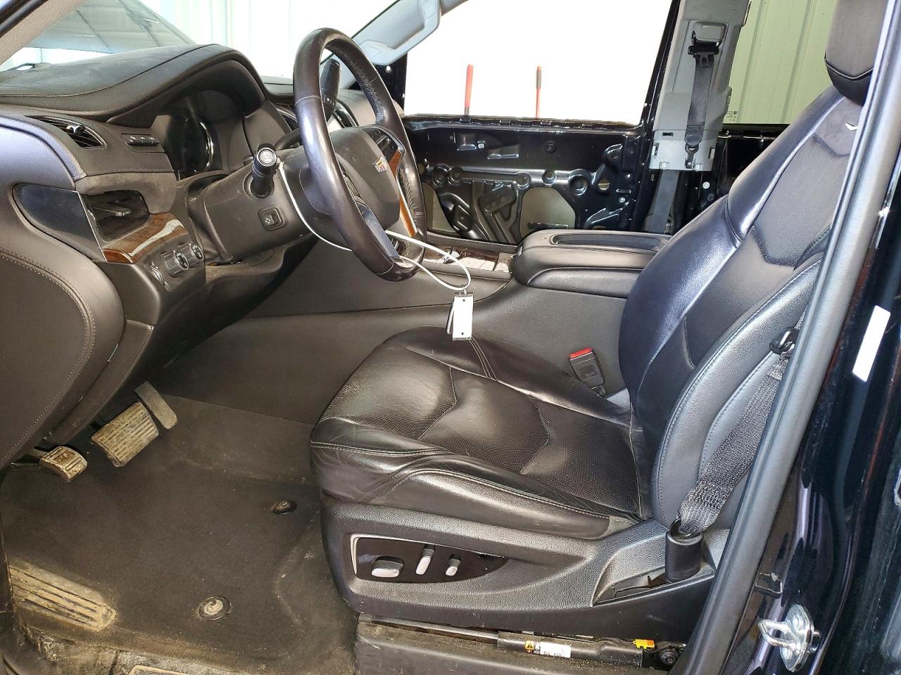 Cadillac Escalade Esv Luxury